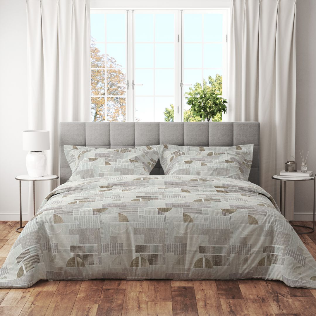 Trenton 200 TC Cotton Super King Double Bedsheet With Two Pillow Covers (270X270 Cms) - Trenton